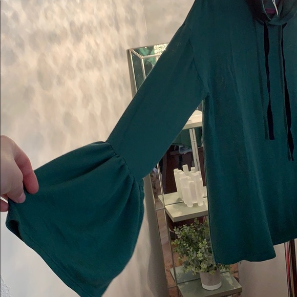 Basic essentials - Picture 2 of 3